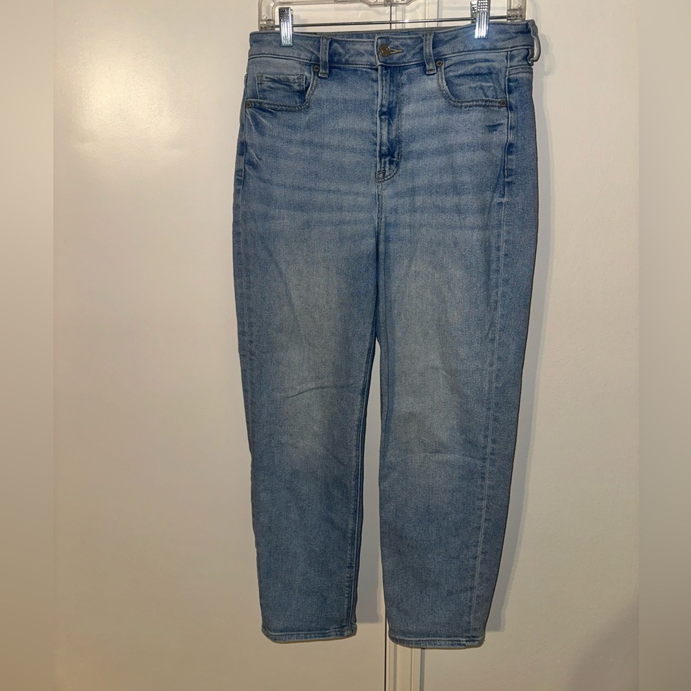 American Eagle Light Blue Mom Jeans